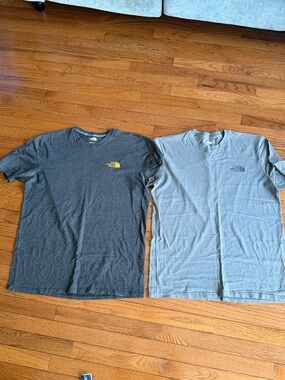 The North Face Men’s Short Sleeve Crew T-Shirts - Charcoal & Light Gray